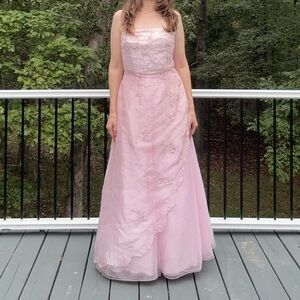 Vintage 1990’s Prom Formal Elegant Pink Strapless Gown Vintage Size 12 Alyce